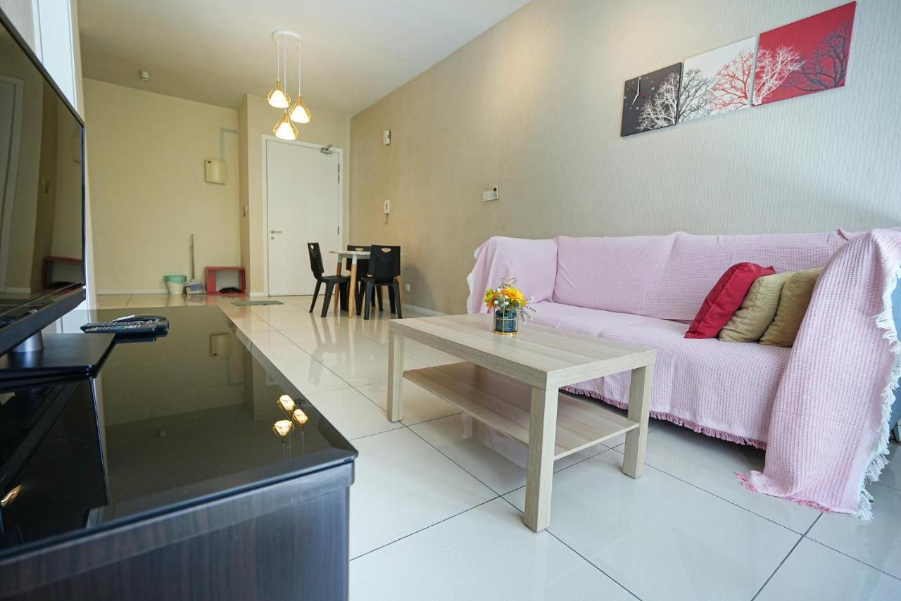 Апартаменты Gt2@Cascades Residency Петалинг-Джая Экстерьер фото