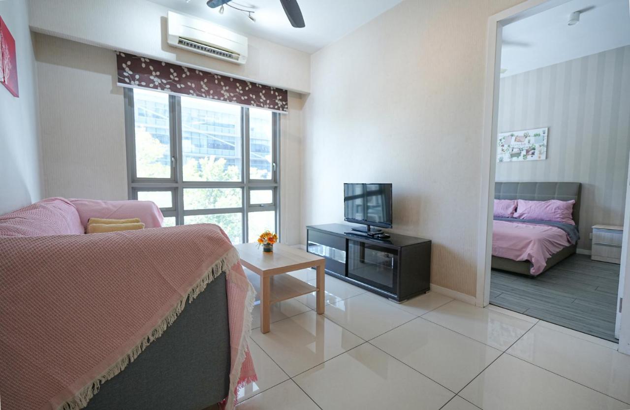 Апартаменты Gt2@Cascades Residency Петалинг-Джая Экстерьер фото